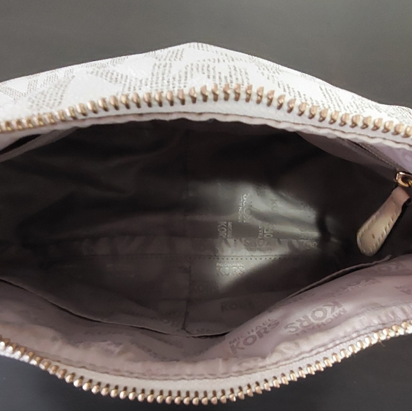 Michael Kors bag - Picture 2 of 3